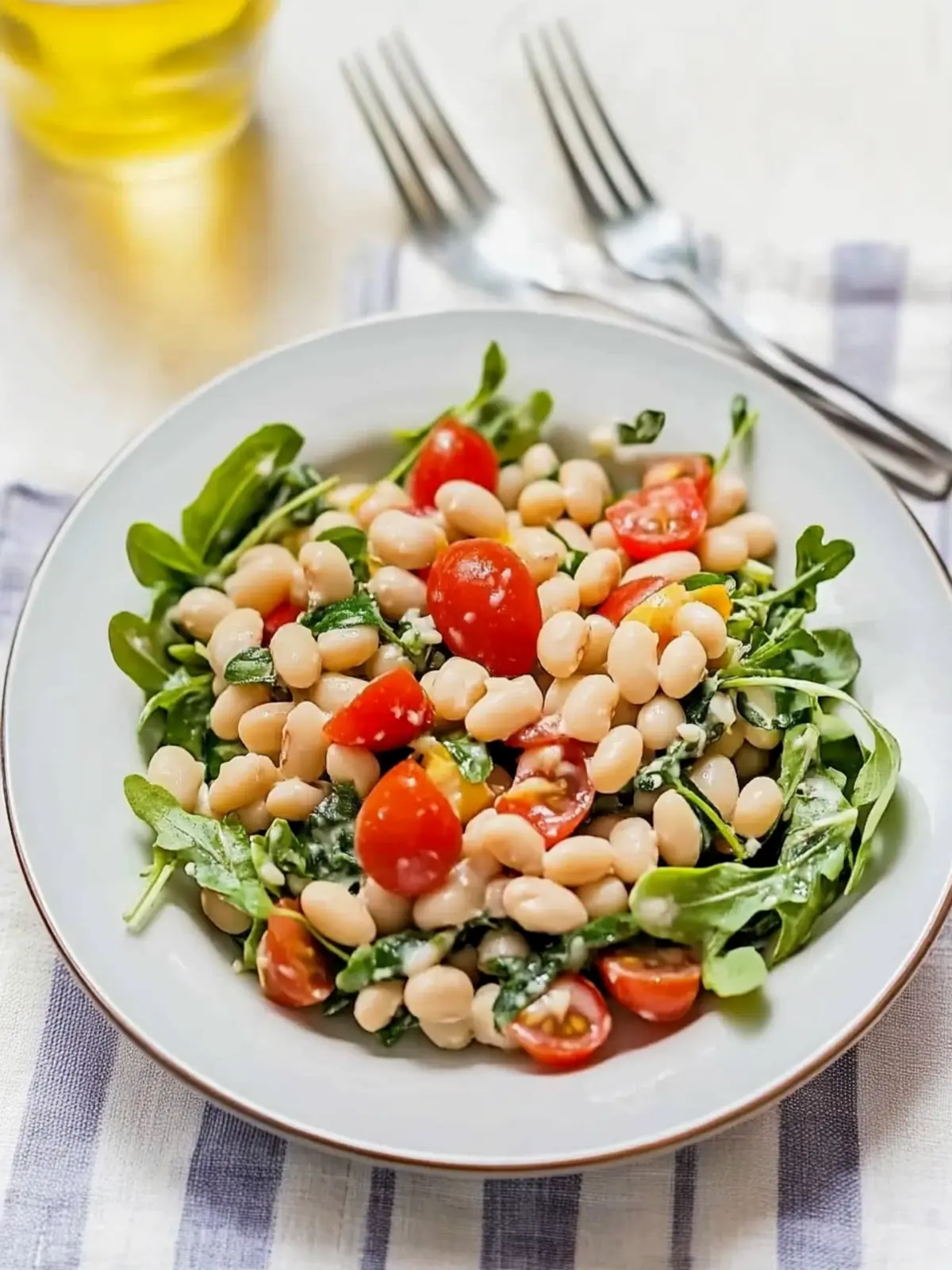 Refreshing White Bean Salad for a Healthy Summer Delight 4 White Bean Salad