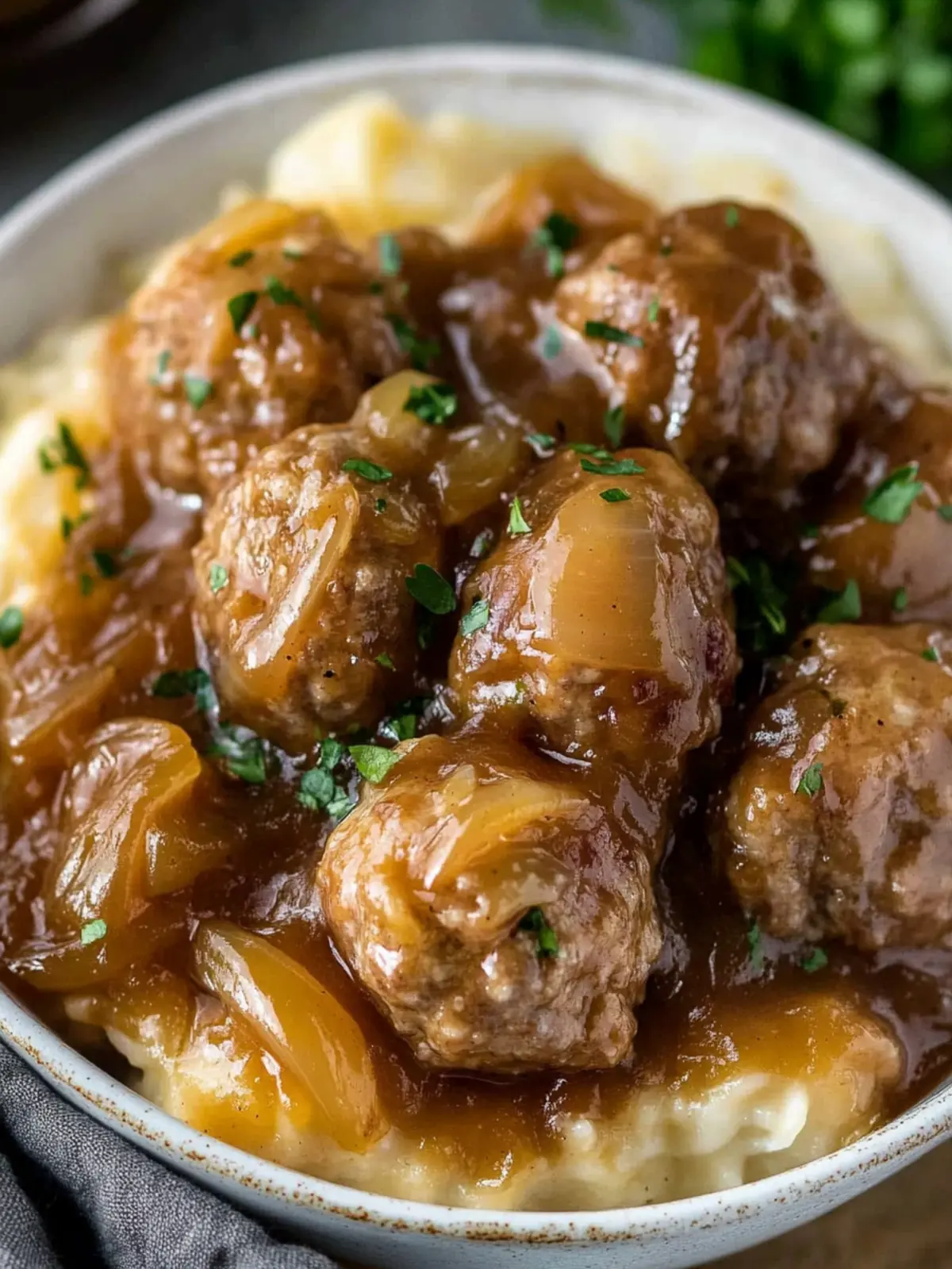 Melt-in-Your-Mouth Crock Pot French Onion Meatballs 2 Crock Pot French Onion Meatballs