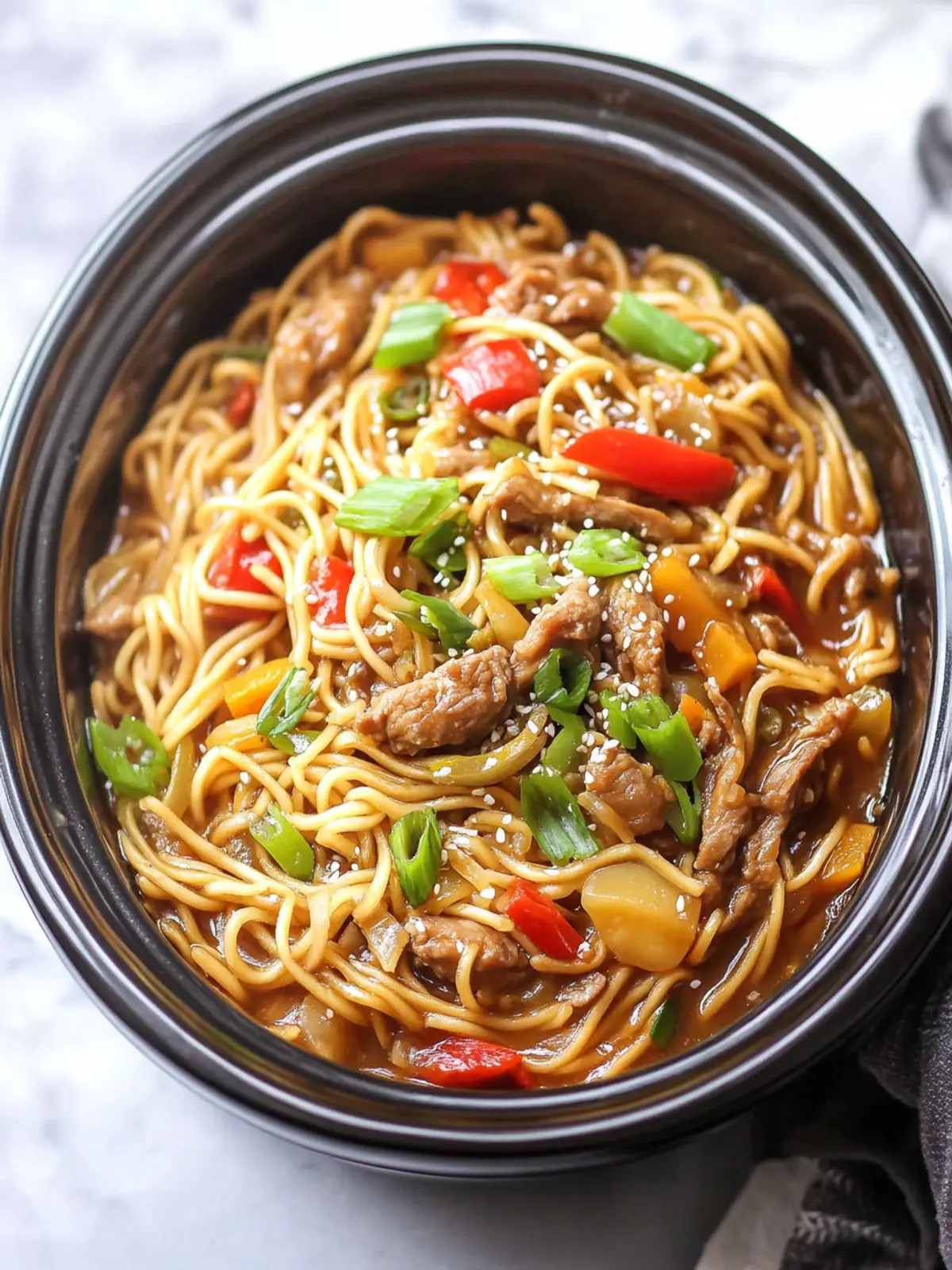 Crockpot Pork Lo Mein: Easy Comfort Food for Any Night 3 Crockpot Pork Lo Mein
