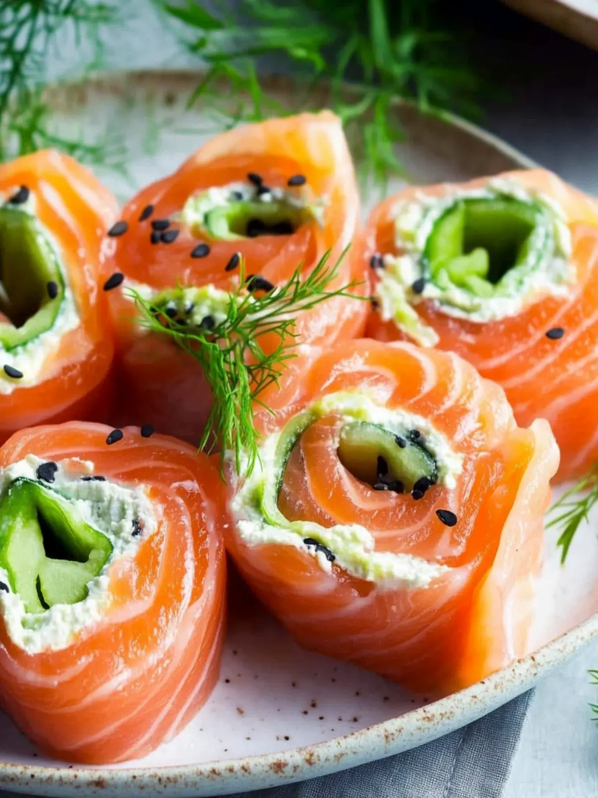 Delicious Smoked Salmon Roll Ups for Easy Low Carb Snacking 3 Smoked Salmon Roll Ups